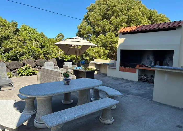 בית נופש House, Sao Roque Do Pico