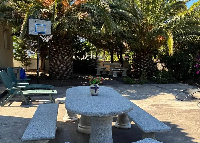 House, Sao Roque Do Pico בית נופש Cais do Pico