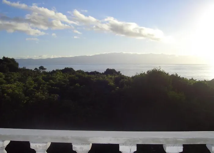 בית נופש House, Sao Roque Do Pico